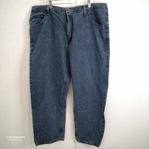 Men's Wrangler Authentic Straight Fit Blue Denim Jeans 40 x 28 Good Preowned Con